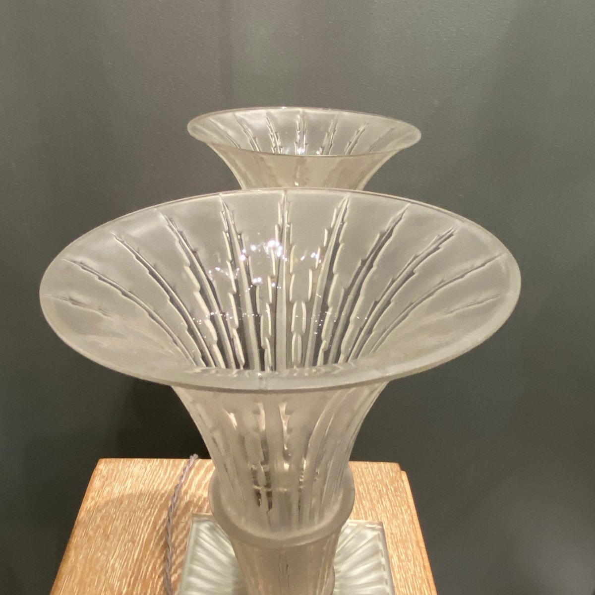 Une Paire De Lampes Amsterdam De R.lalique -photo-6