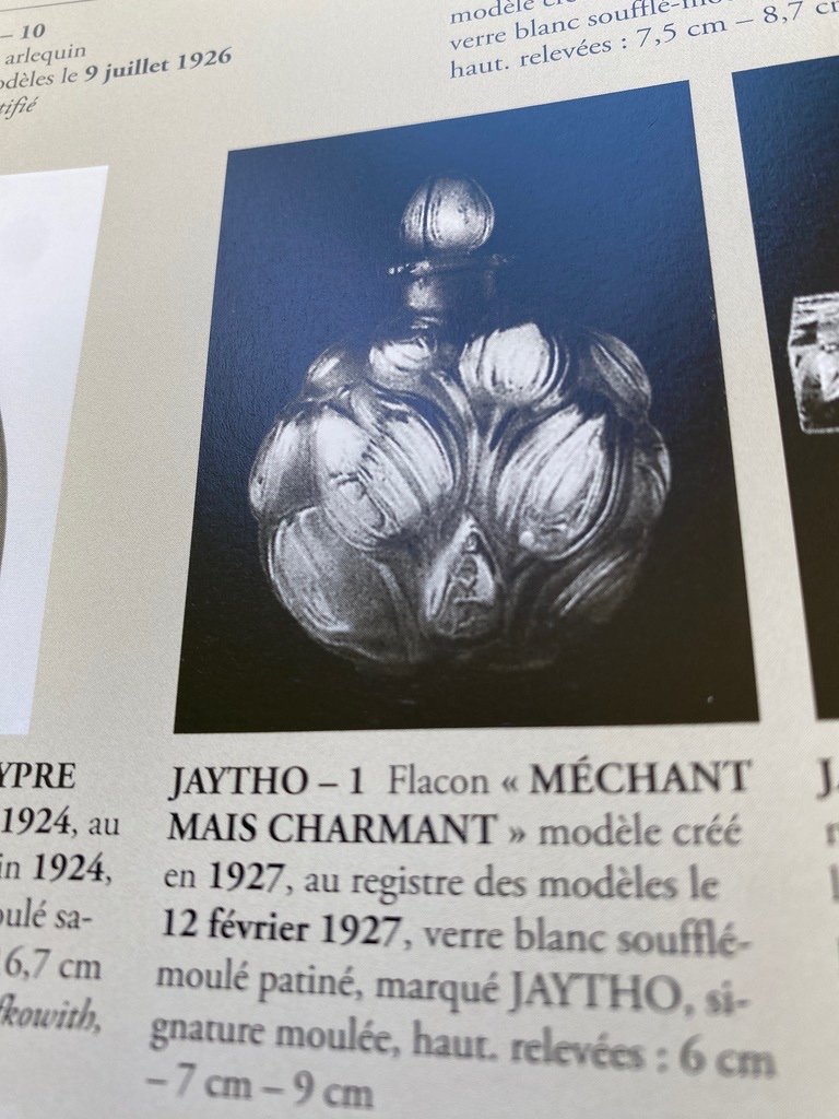 Un Flacon Méchant Mais Charmant De R.lalique Pour Jaytho-photo-1