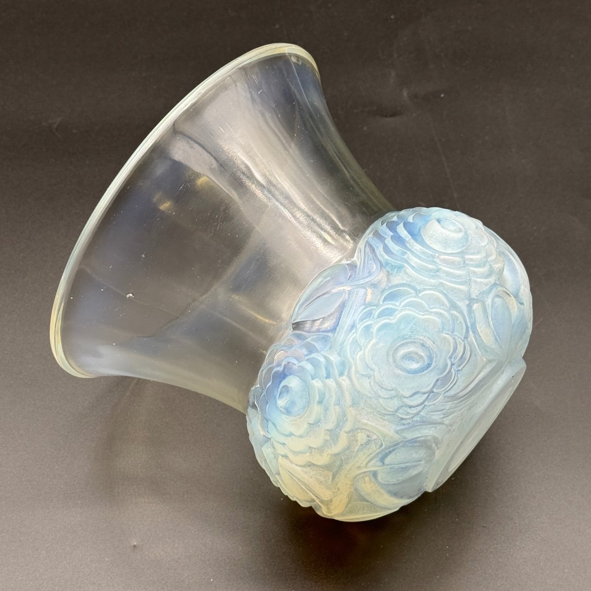 Un Vase Renoncules De R.lalique -photo-3