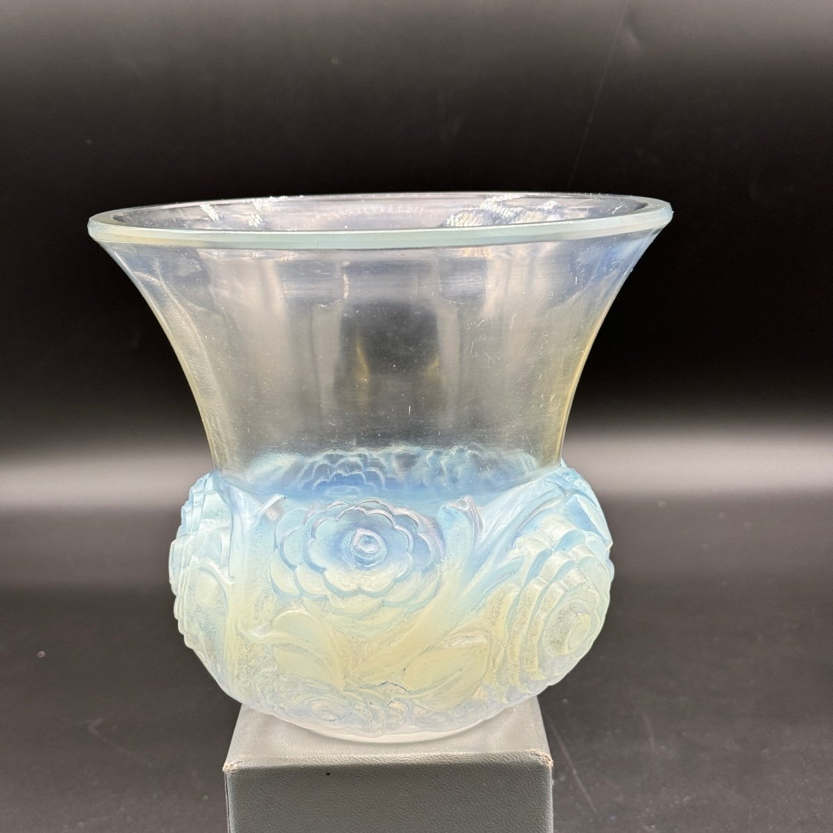 Un Vase Renoncules De R.lalique -photo-6