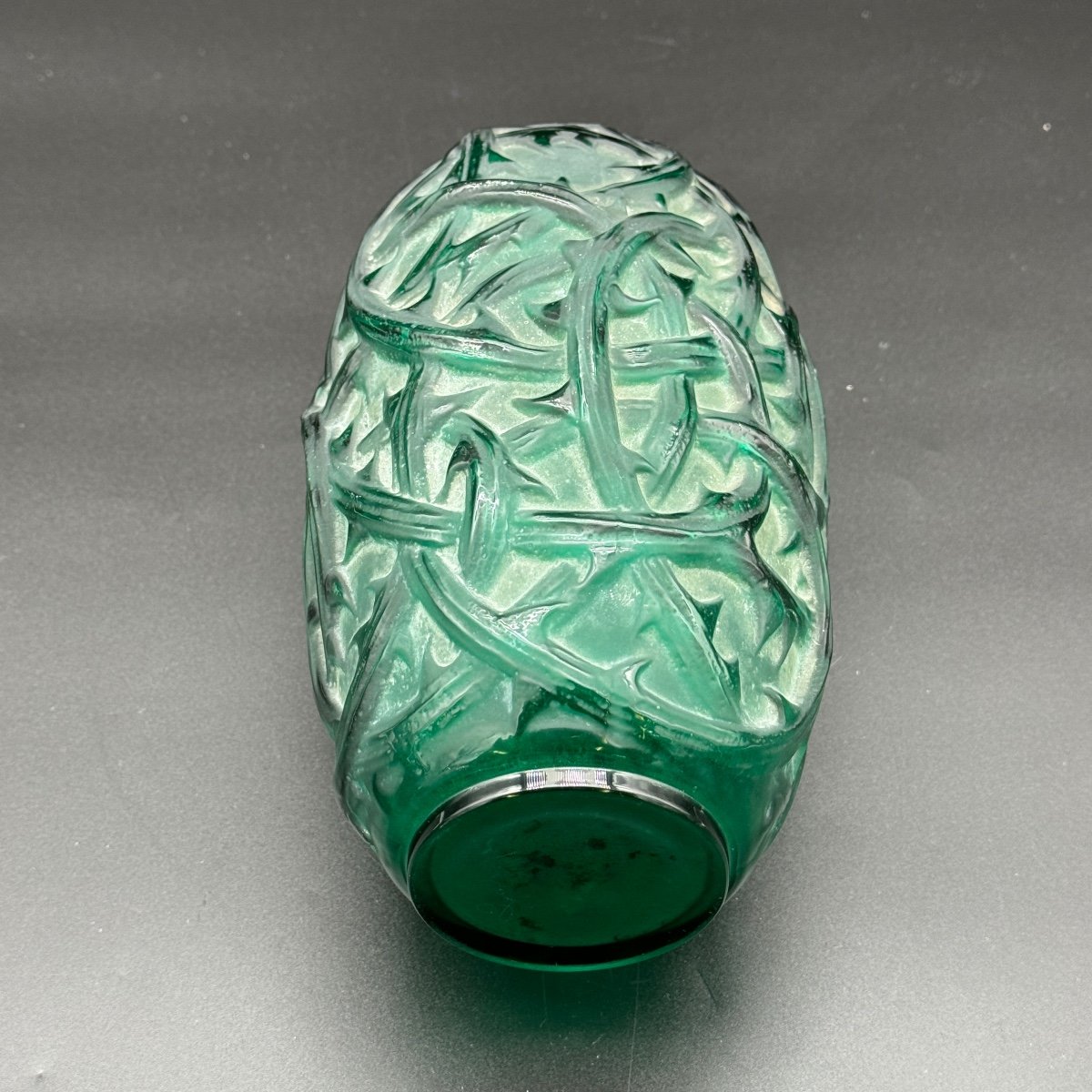 Un Vase Ronce De R.lalique -photo-1