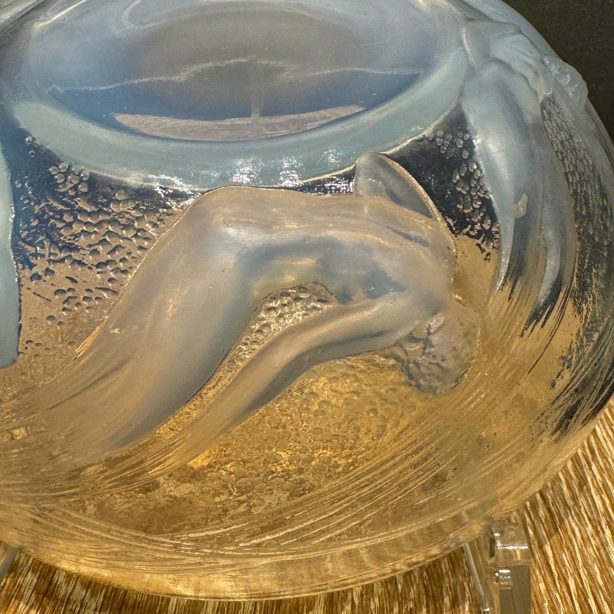 A Mermaids Bowl In Opalescent Glass By R.lalique -photo-4