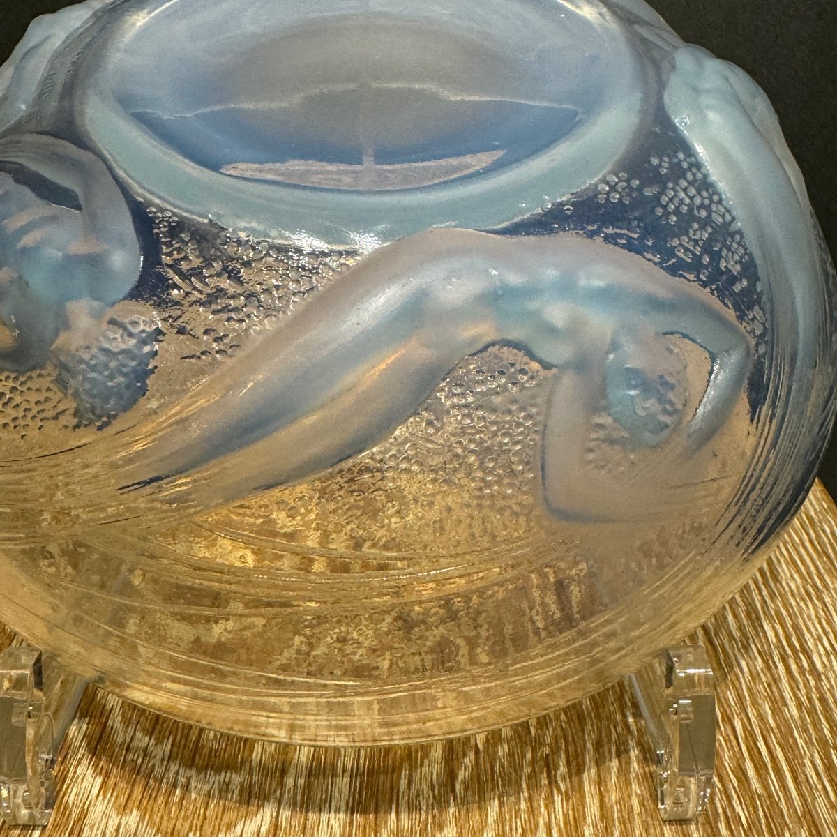 A Mermaids Bowl In Opalescent Glass By R.lalique -photo-6