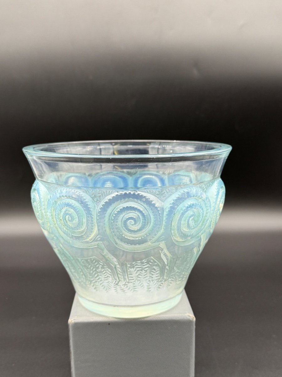 A Rennes Vase In Opalescent Glass By R.lalique