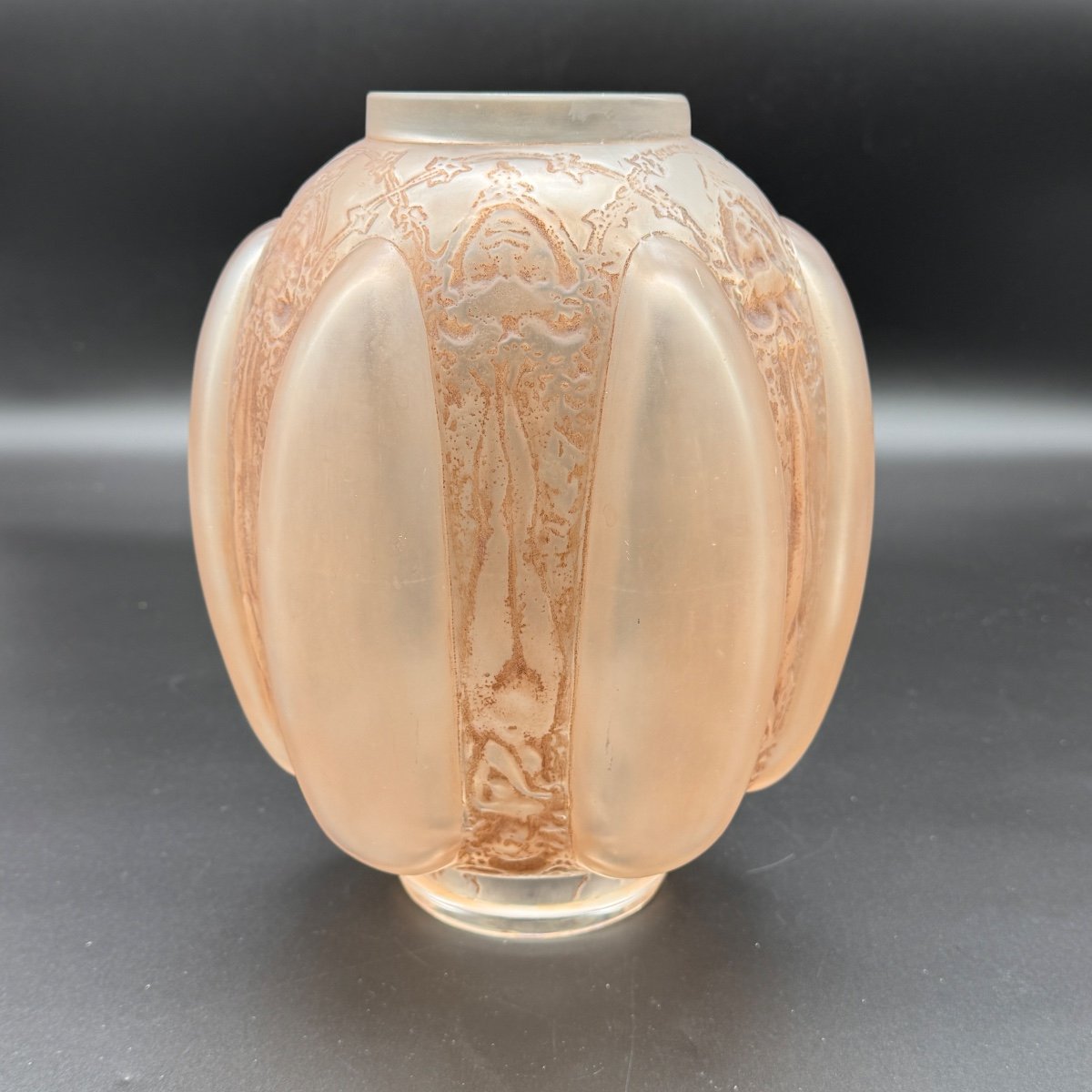 The  Six White Glass Figures And Masks  Vase By R.lalique-photo-6