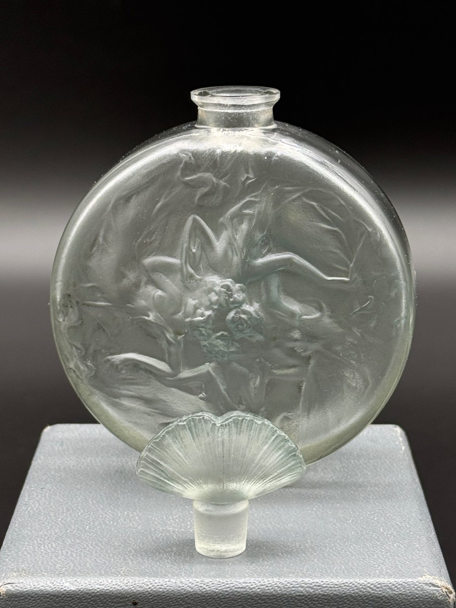 A Glass Rosace Perfume  Bottle By R.lalique-photo-3