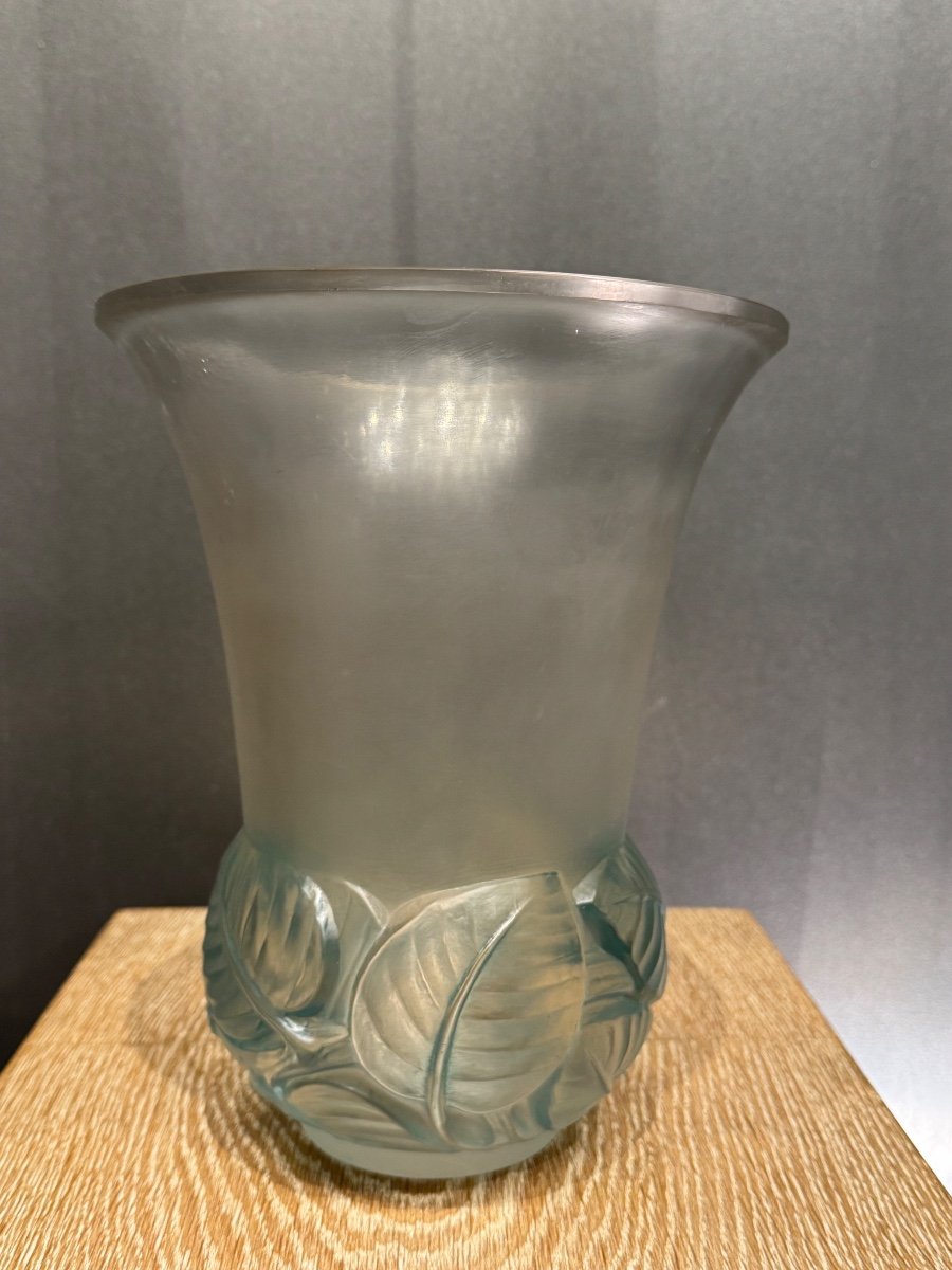 A Lilac Vase By R.lalique-photo-5