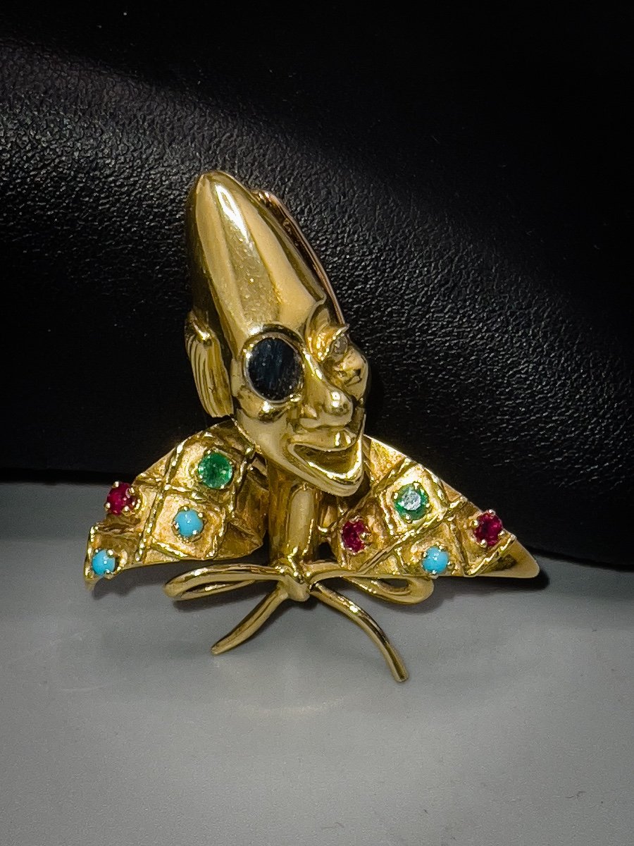 Clown Bust Brooch In 18k Yellow Gold-photo-3