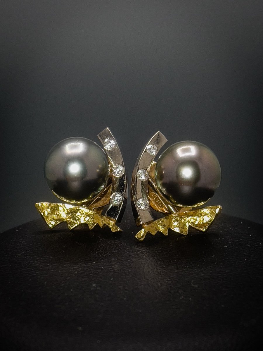 Pair Of 18 K White And Yellow Gold Drills-photo-1