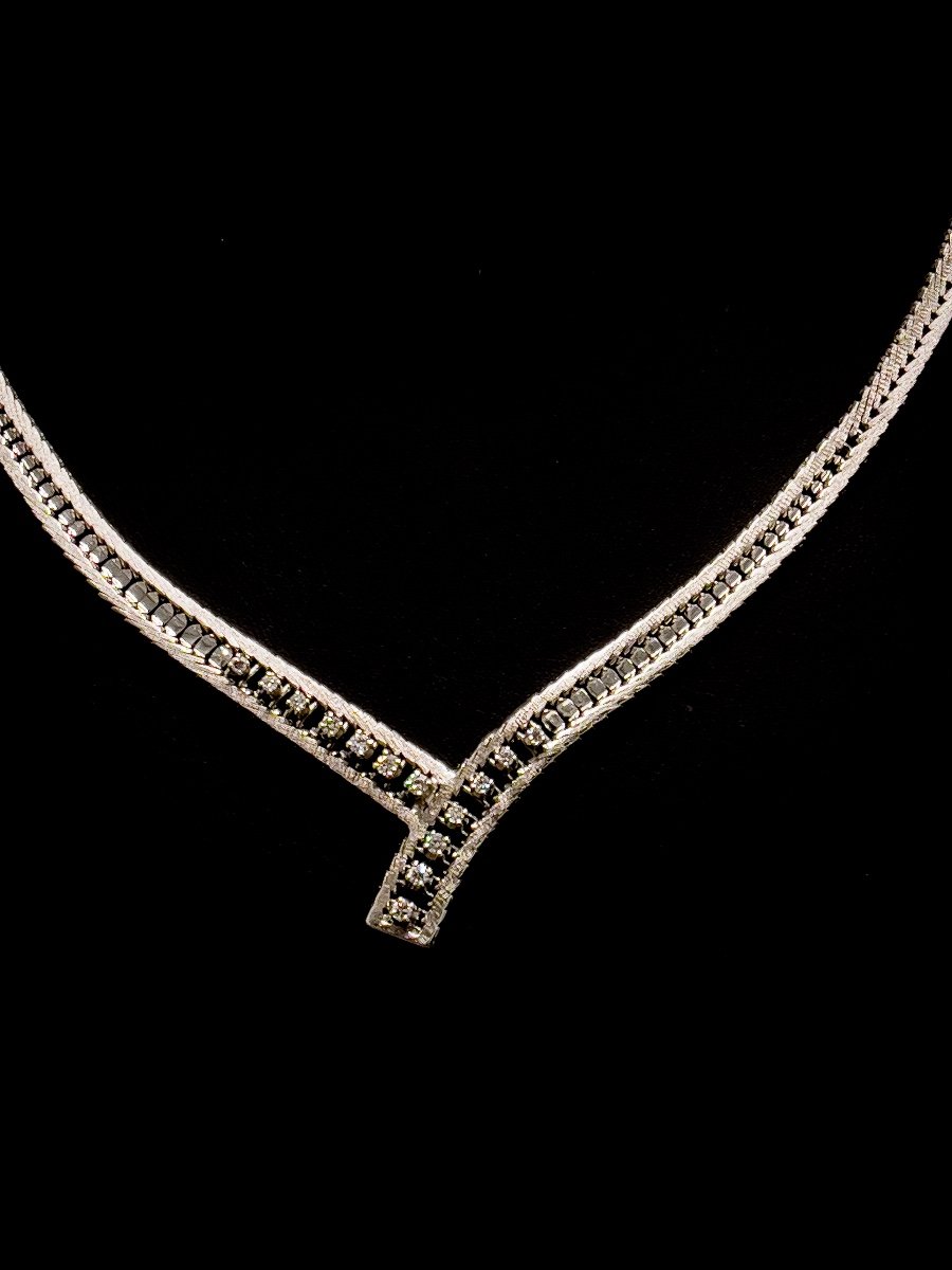 Vintage Necklace 18 K White Gold Set With Diamonds-photo-2