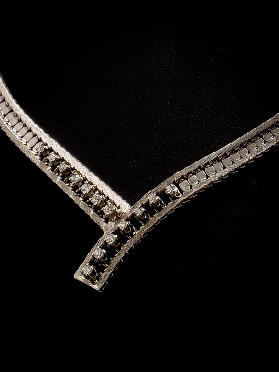 Vintage Necklace 18 K White Gold Set With Diamonds-photo-3