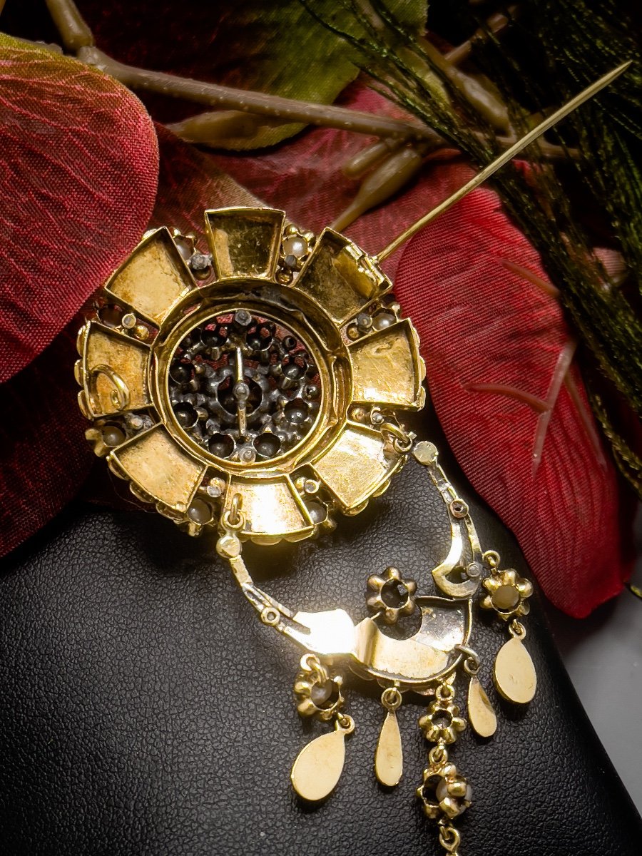 Napoleon III Brooch In 18 K Gold Set With Rose-cut Diamonds-photo-1