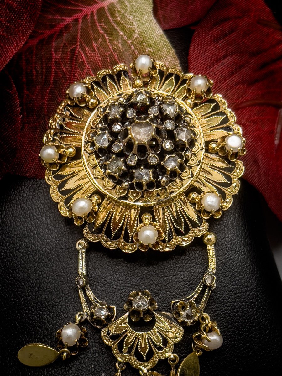 Napoleon III Brooch In 18 K Gold Set With Rose-cut Diamonds-photo-2