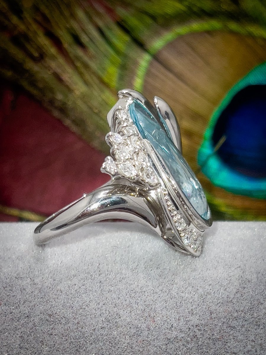 18 K White Gold Ring Set With An 8.5 Carat “pear” Aquamarine-photo-4