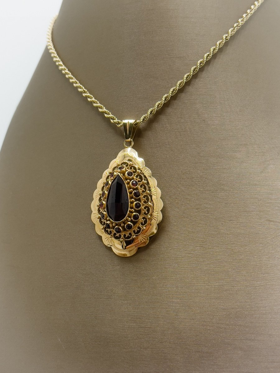 14k Gold Necklace And Pendant-photo-3