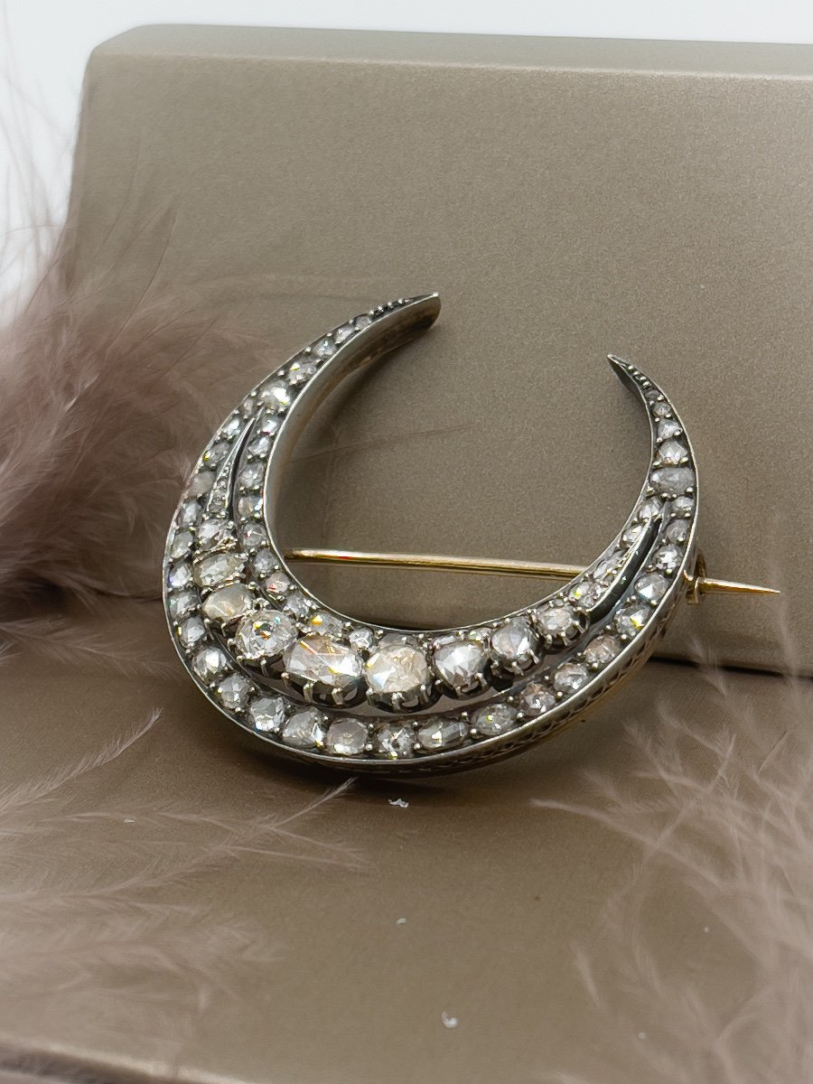 Broche De « lune De Miel » En Or Argent Et Diamants -photo-3