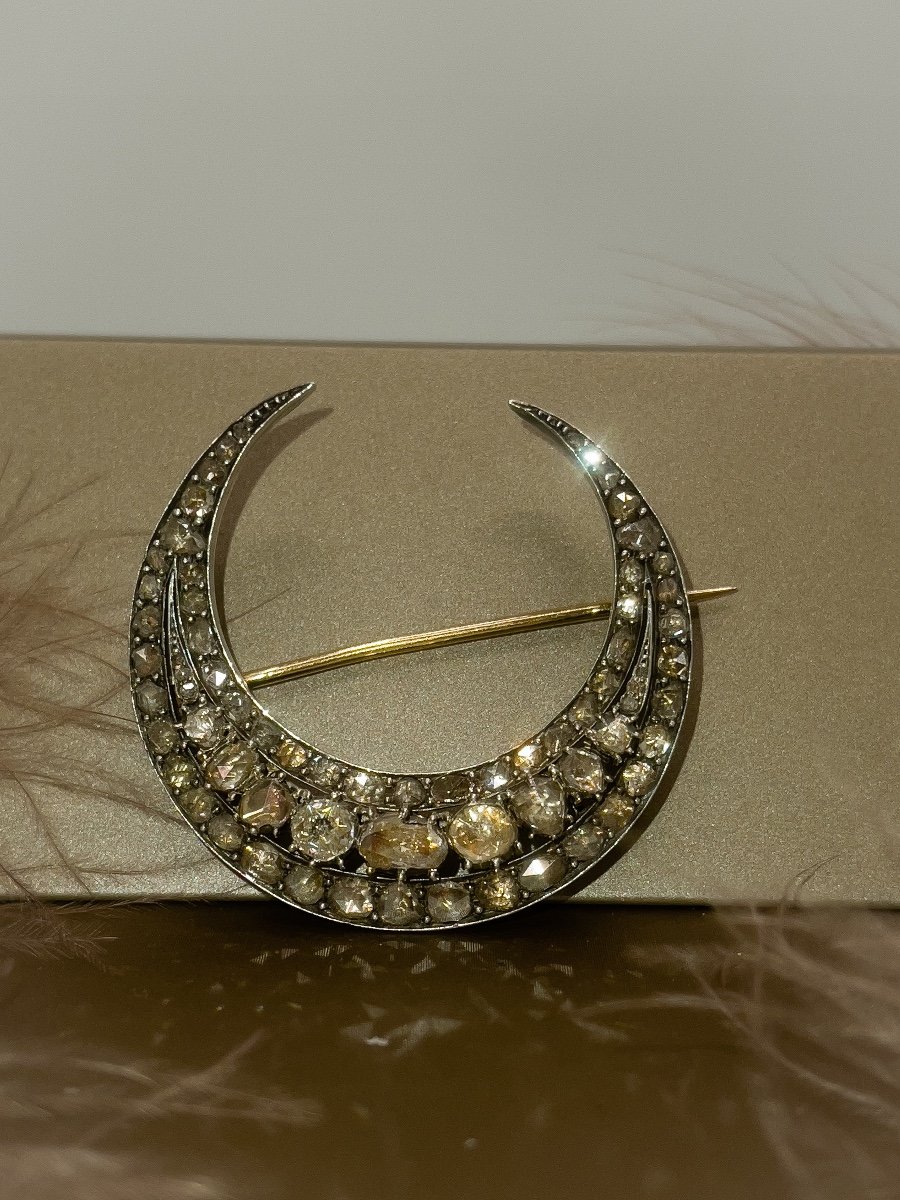 Broche De « lune De Miel » En Or Argent Et Diamants -photo-2