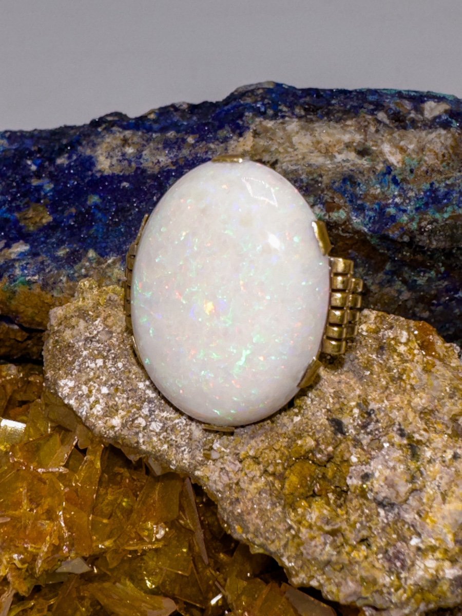 Ring Set With A 19 Carat Australian Opal-photo-2