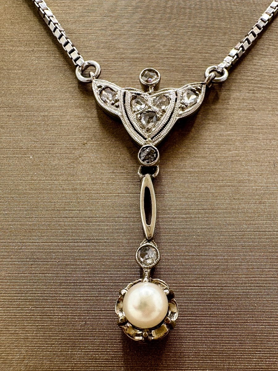 Collier En Or Blanc 18 Carats Sertie De 8 Diamants Taille Rose Et D’une Perle Naturelle-photo-2