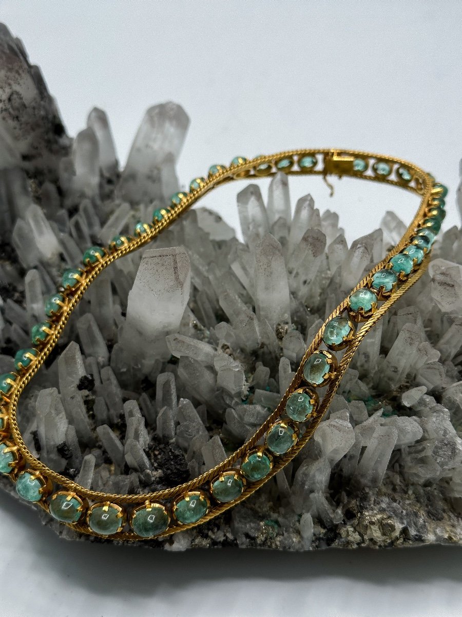 Necklace In 18k Yellow Gold Set With Emeralds-photo-5