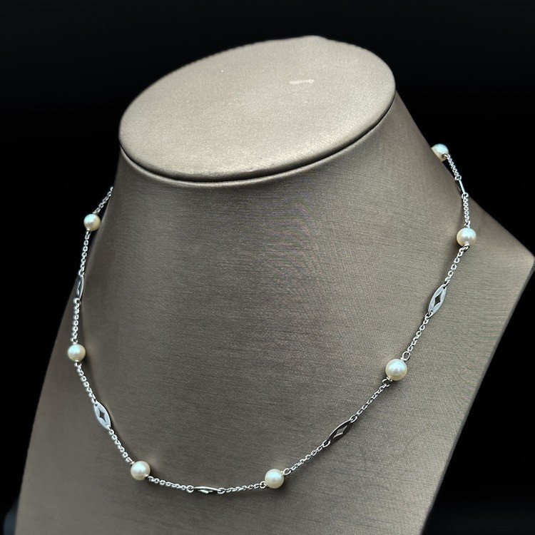 Necklace "snow" 18 K Gold And Cultured Pearls.-photo-3