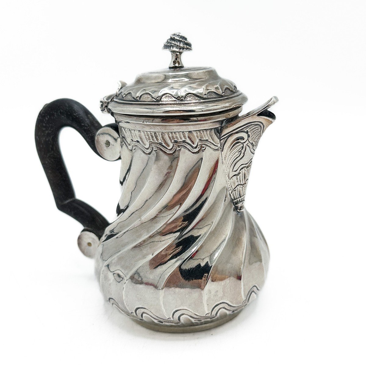 Lyon 1767 Cafetière égoïste En Argent Massif