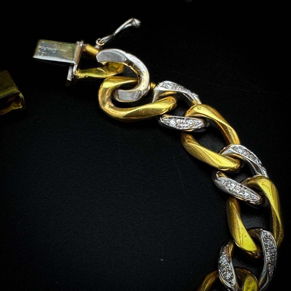 Bracelet Vintage Or 18 K Et Sertie De  Diamants.  -photo-3