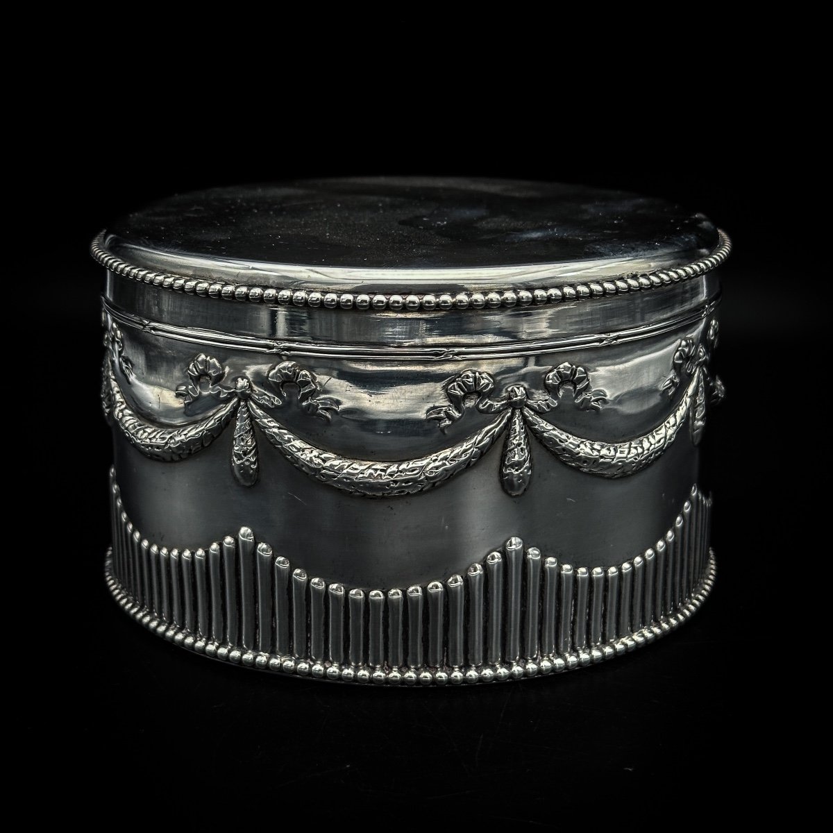 Biscuit Box In Sterling Silver Hanau-photo-2