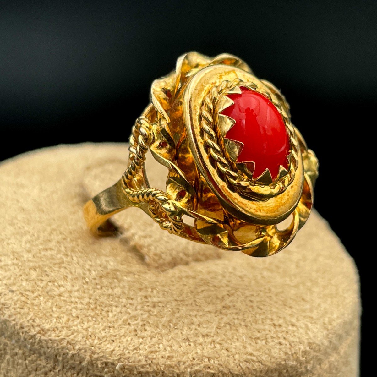 Bague Vintage En Or 18k, Sertie D’un Corail-photo-3