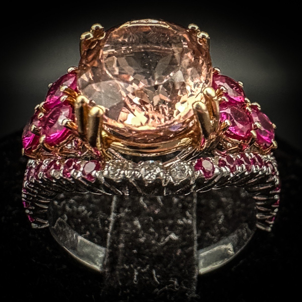 Morganite Cocktail Ring Paved With Ruby And Diamonds-photo-2