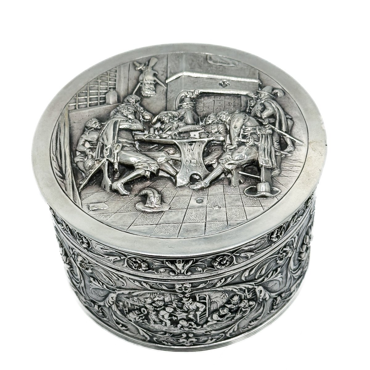 Série De 12 Assiettes à Dessert En Argent Massif – Style Régence Louis XIV – Orfèvre Altenloh, -photo-1