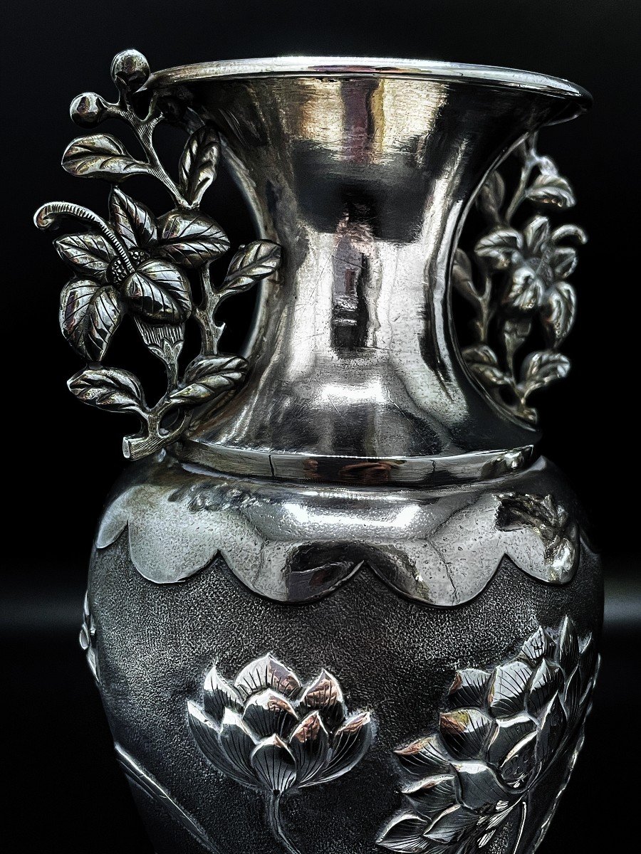 Pair Of Chinese Silver Vase On Base-photo-2