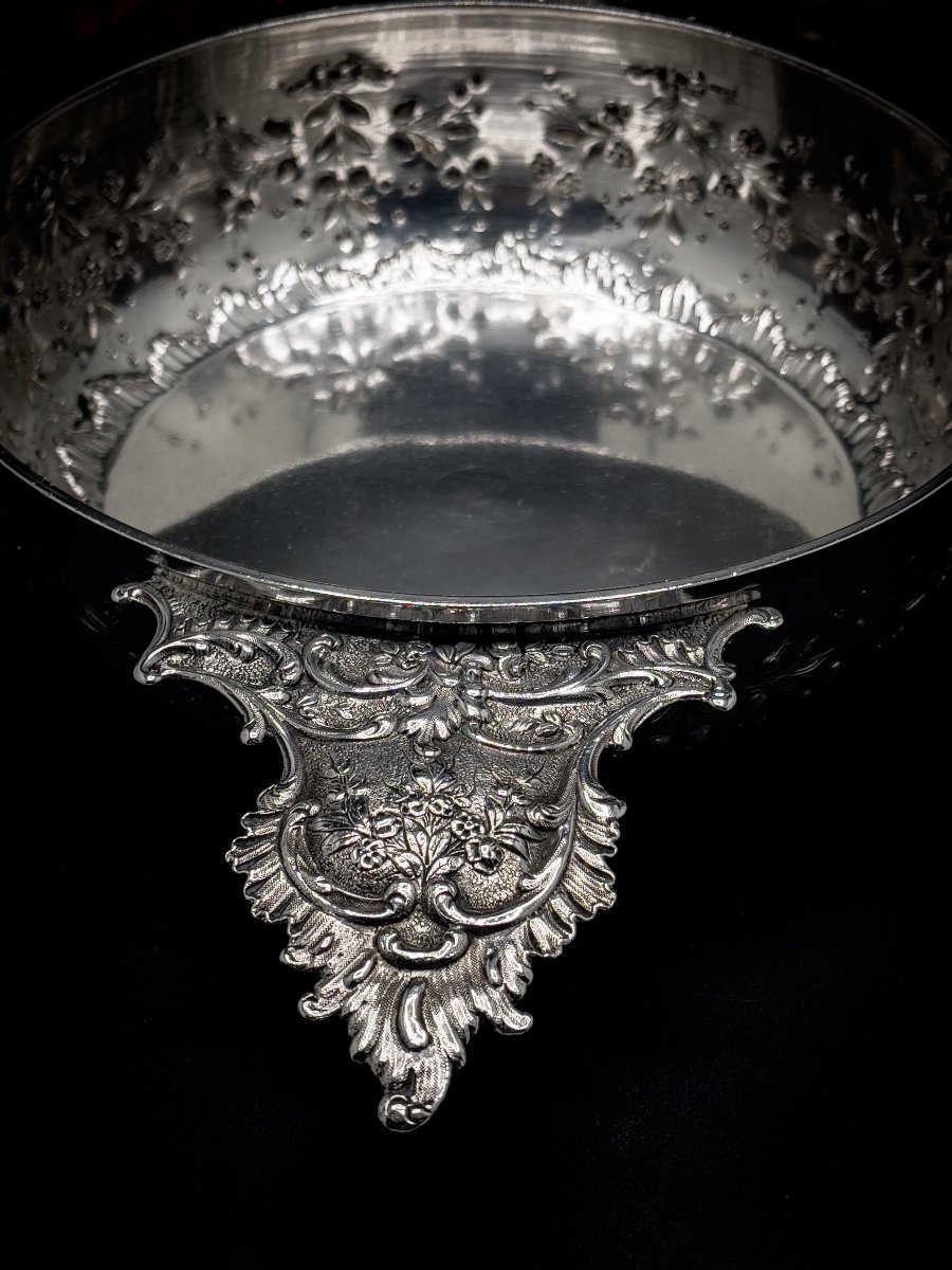 Large Engraved And Repoussé Sterling Silver Bowl-photo-2