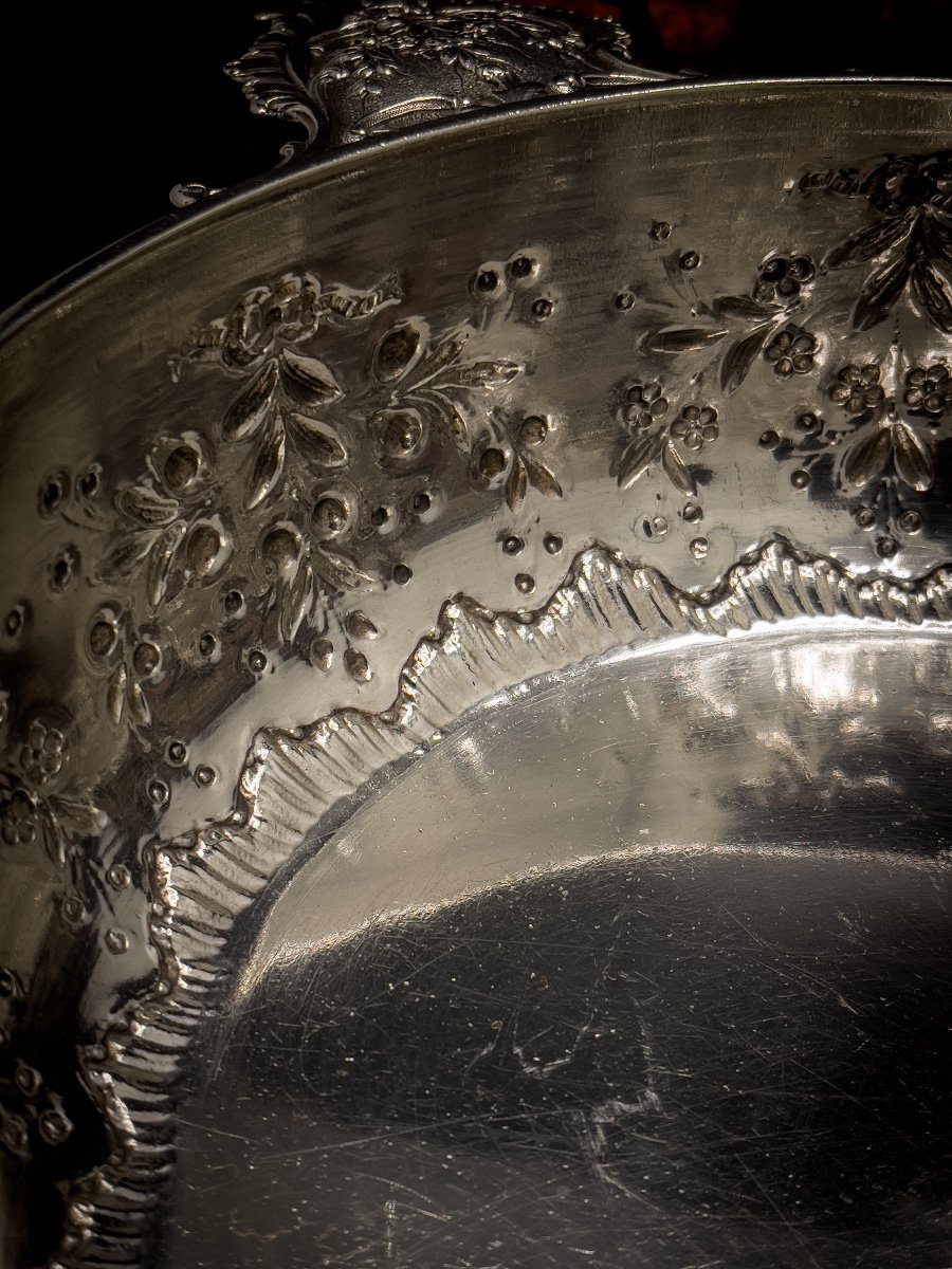 Large Engraved And Repoussé Sterling Silver Bowl-photo-4