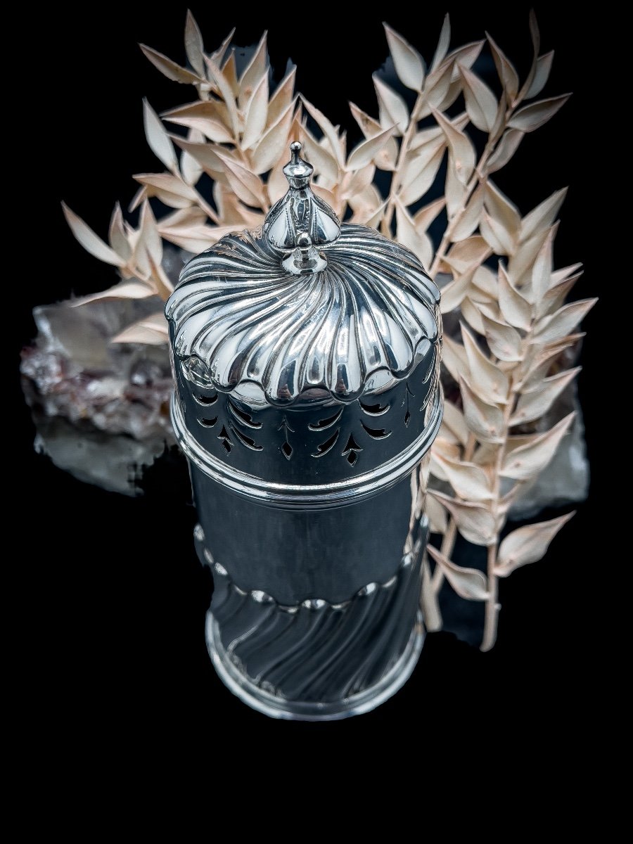 English Silver Shaker-photo-2