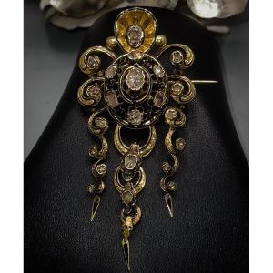 Mid-19th Century Front-of-bodice Brooch In 18 Yellow Gold