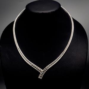 Vintage Necklace 18 K White Gold Set With Diamonds