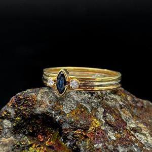 Bague Saphir Taille Marquise Et Diamants