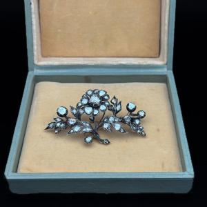 Broche Dite “trembleuse “ Or ,argent ,diamants 