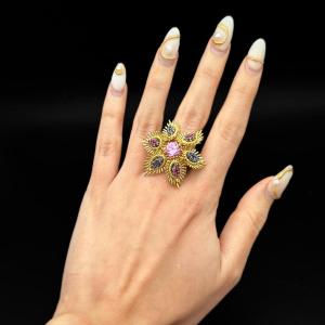 Vintage 70s Cocktail Ring In 18k Gold, Synthetic Spinel And Natural Sapphires 