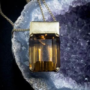 Pendentif Vintage Or 18 K Sertie D’une Importante Citrine