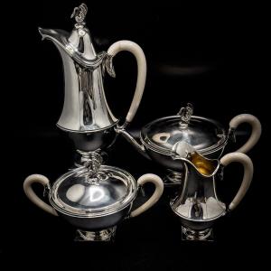 Wolfers & Frères, Spectacular Solid Silver Service 