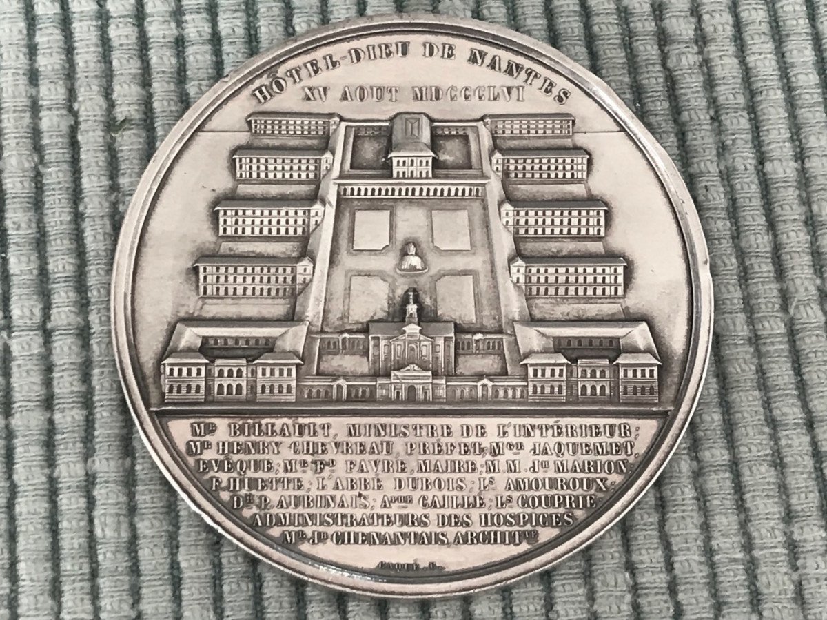 Rare Grande Médaille en Argent Massif Hotel Dieu De Nantes 1856 Napoléon III-photo-2