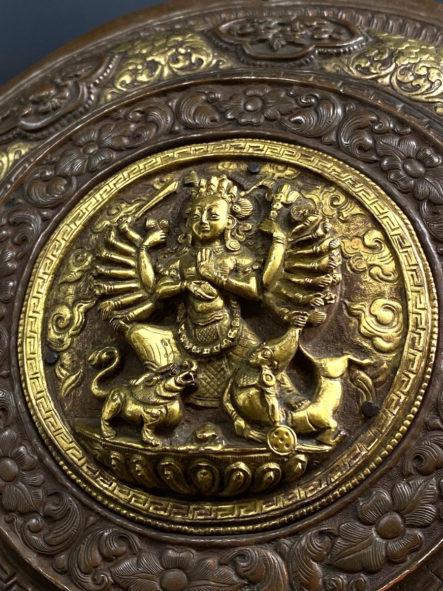 Durga, Repoussé With Gilding, Nepal XVIII Th-photo-1