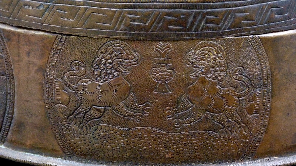 Large Embossed Copper Box, Nepal, 19th/20th Century-photo-3