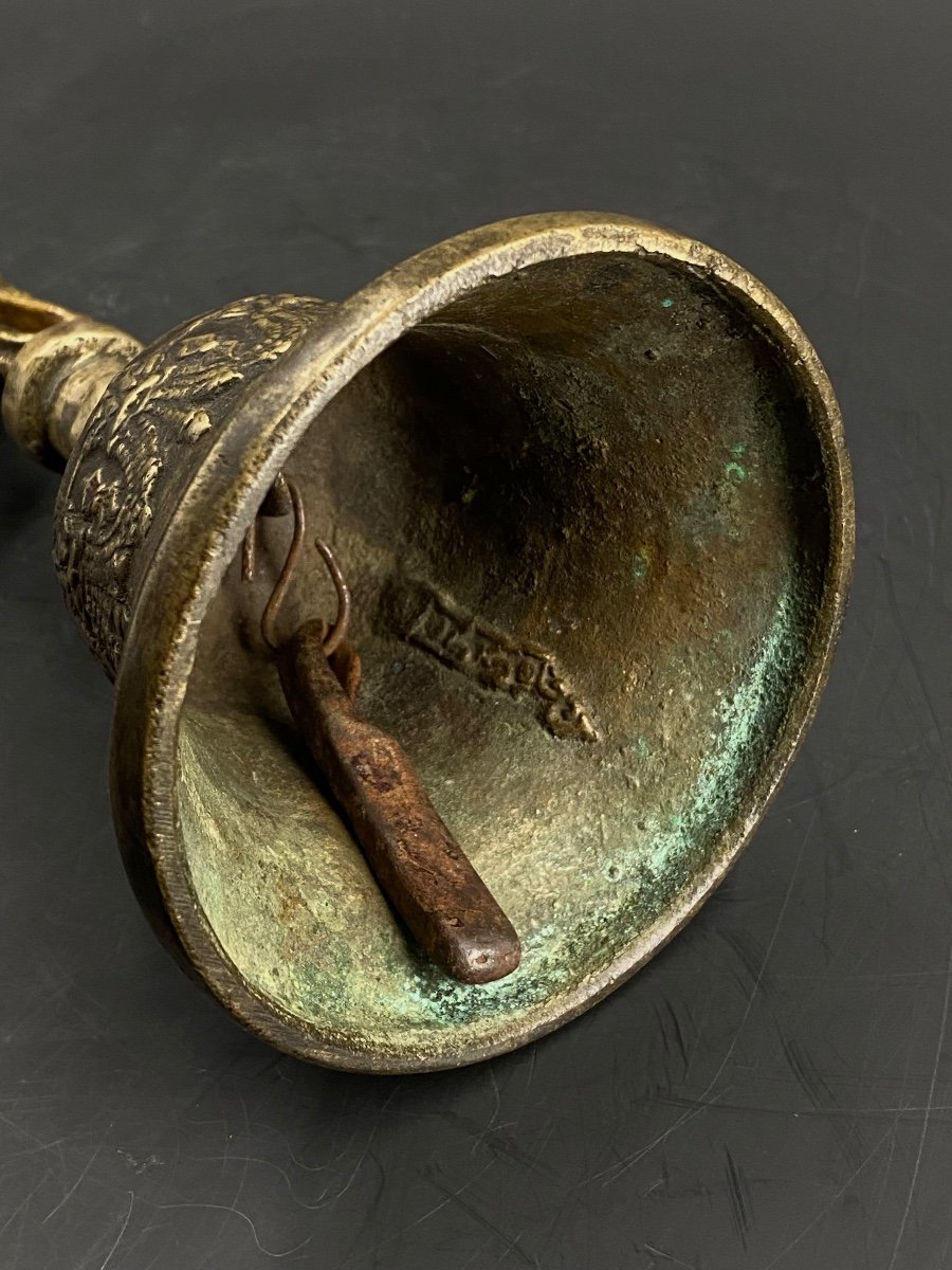 Tibetan Bell, 19th Century-photo-3