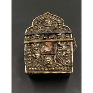 Ghau, Tibetan Reliquary