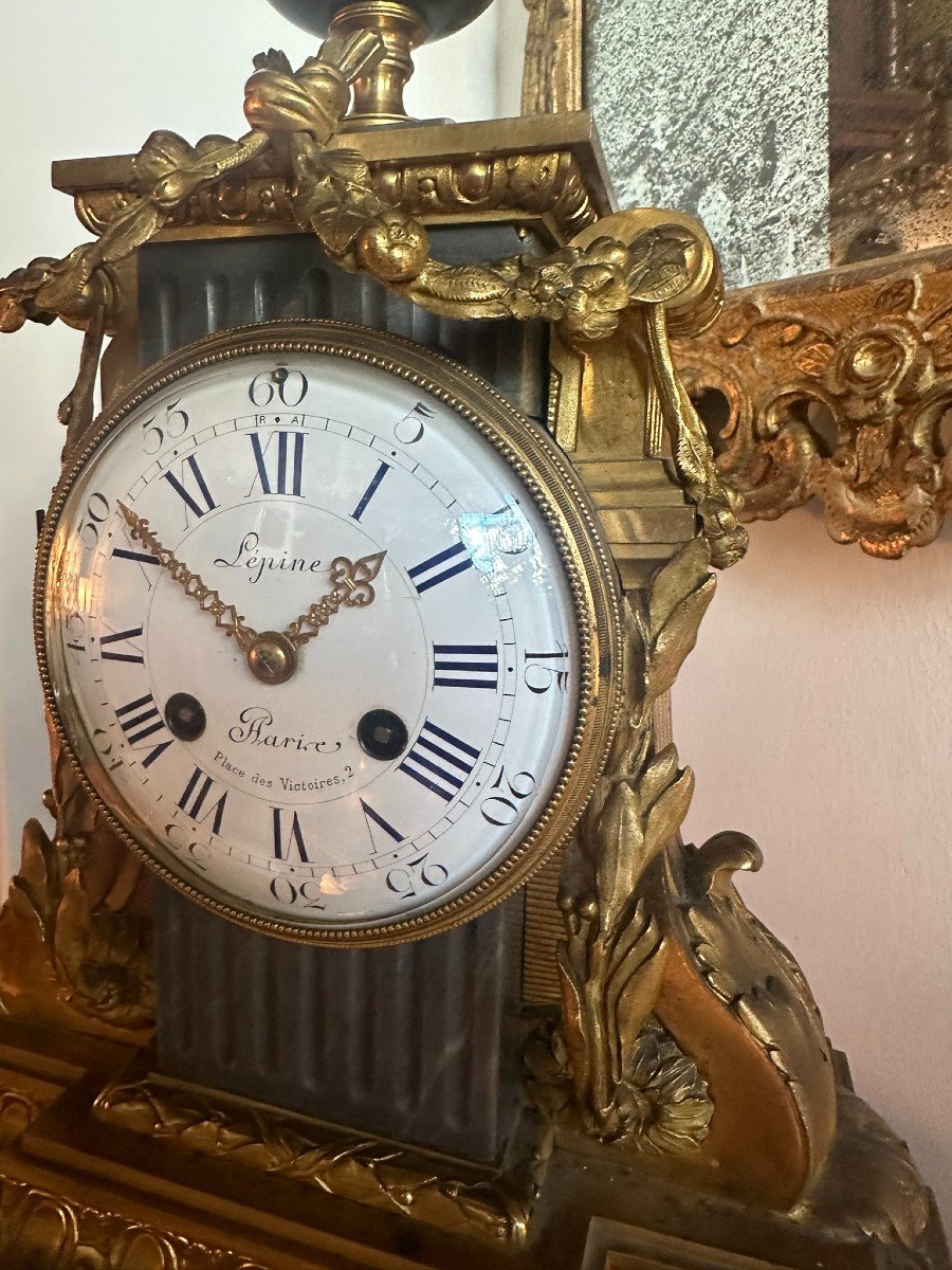 Horloge en bronze et marbre. Napoléon III. Très belle qualité.-photo-4