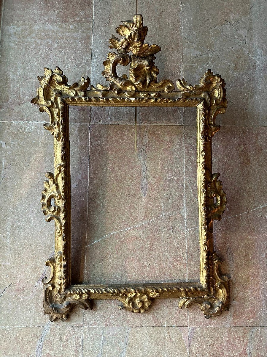 18th Century Carved And Gilded Wooden Frame-photo-1