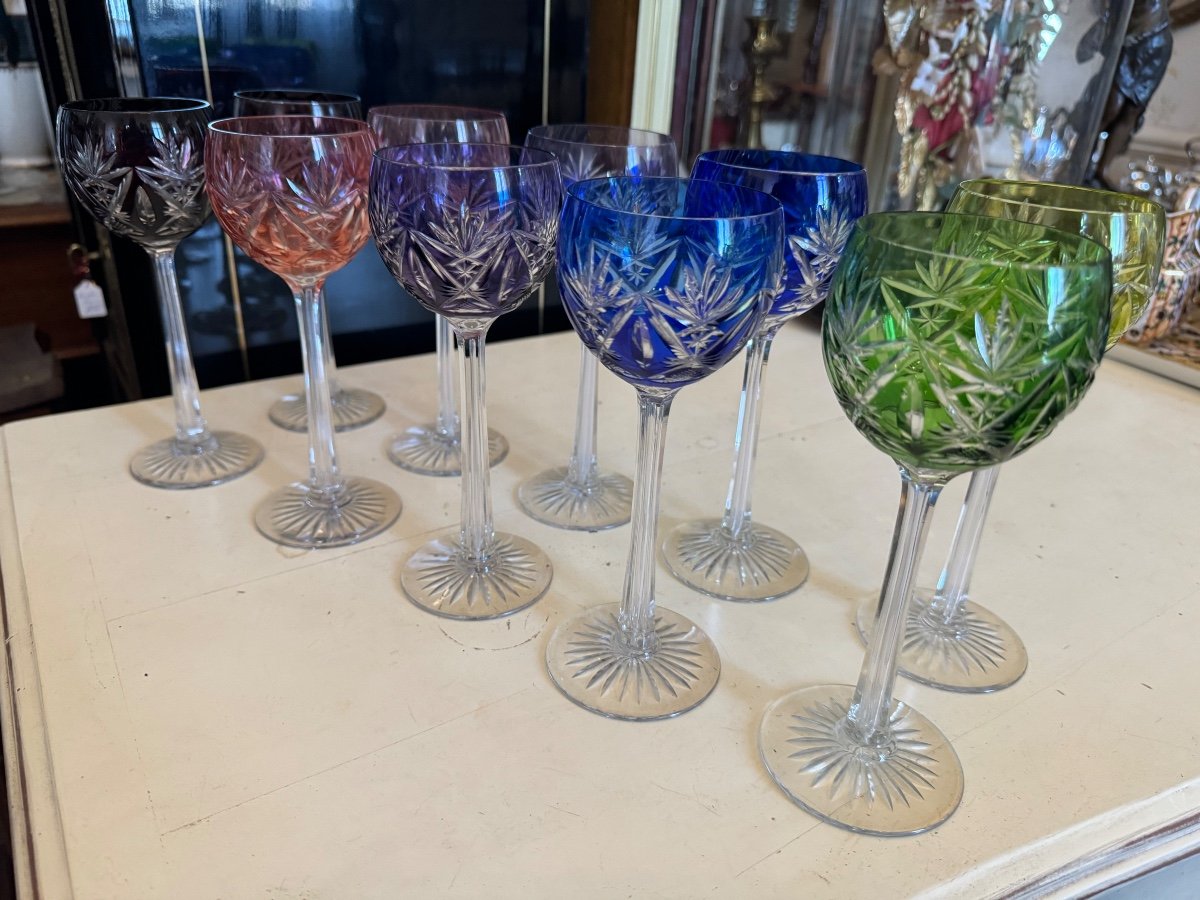 Suite De 10 Verres Couleur 